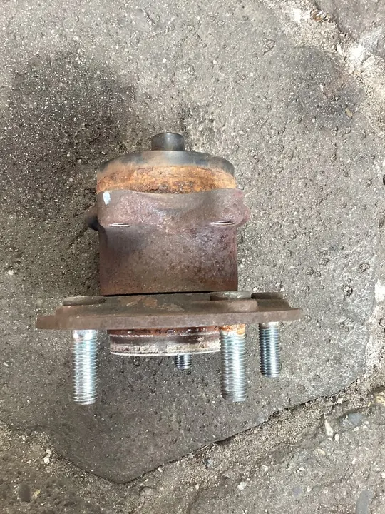 Mozzo ruota posteriore Mitsubishi Outlander III ASX III C4 Aircross image 3