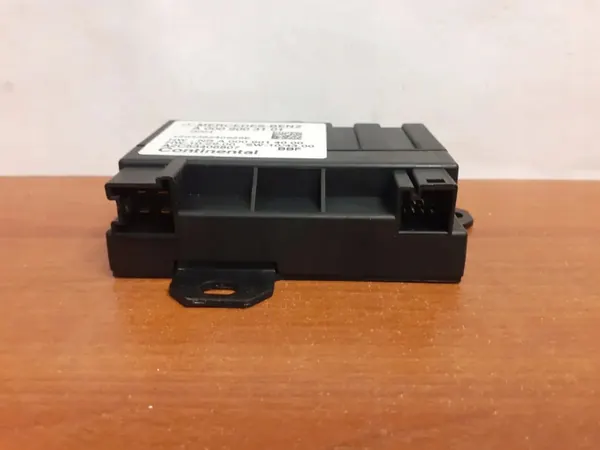 Module de contrôle pompe à carburant OEM 11699 Mercedes-Benz image 5