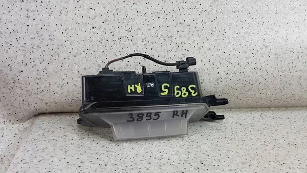 GENESIS GV60 2022 - Luz de Ré Direita Traseira 924A4-CU000 image 4