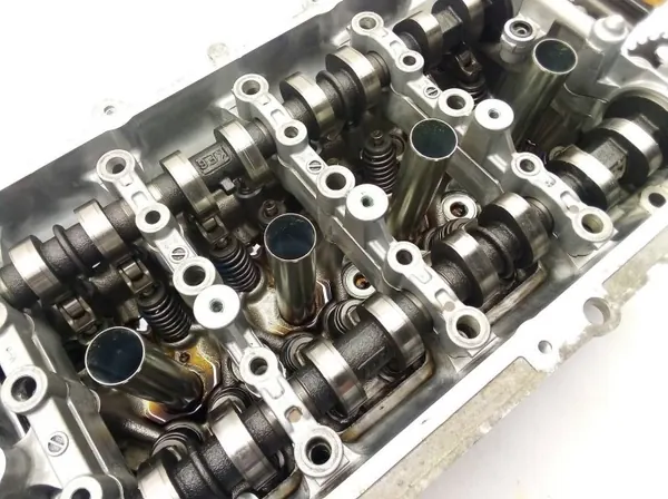 Culata Toyota C-HR OEM 1620217203 - Usado image 3