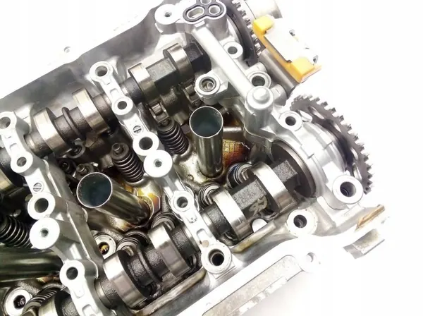Culata Toyota C-HR OEM 1620217203 - Usado image 4