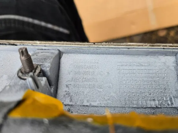 Renault Zoe 2015 Luz de matrícula trasera OEM 848108242r image 4