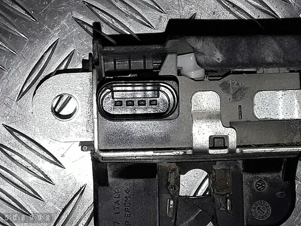 2006 VW Passat B6 Blokada 1k6827505f image 5