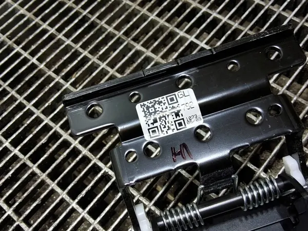 Accoudoir console KIA Xceed OEM SKE56844 - Occasion image 5