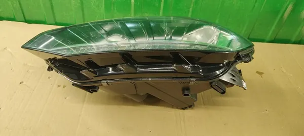 VW Touran II Farol Esquerdo 2015- 5TB941005A image 9