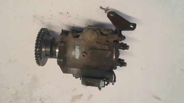 Pompe à injection Ford Mondeo MK3 2.0 TDDI OEM 0470504021 image 2