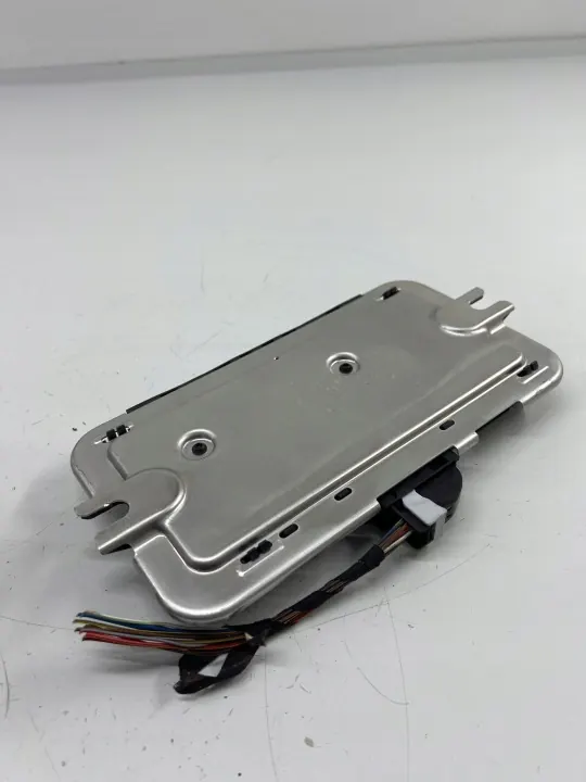 BMW X4 F26 Lichtregelmodule OEM 9383699 image 3