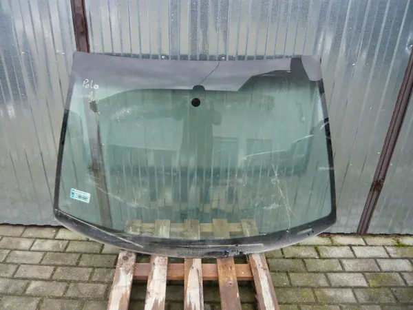 Gebrauchte NordGlass Windschutzscheibe für VW Polo 9N - OEM image 2