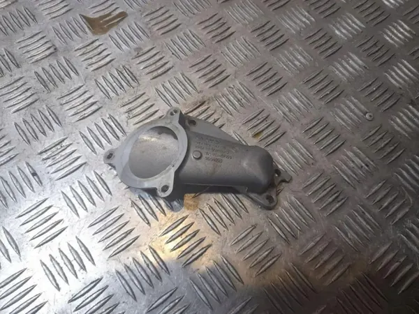 Tuyau de remplissage d'huile Audi A8 S8 D4 OEM 079115159M image 2
