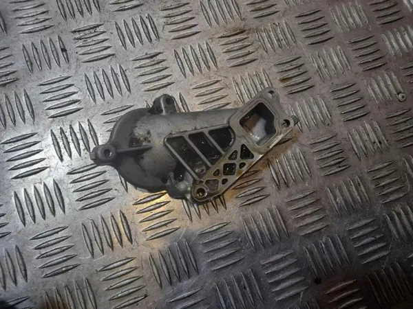 Tuyau de remplissage d'huile Audi A8 S8 D4 OEM 079115159M image 3