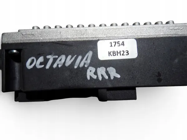 Fläktmotstånd OEM 1754 för Skoda Octavia Mk3 image 4