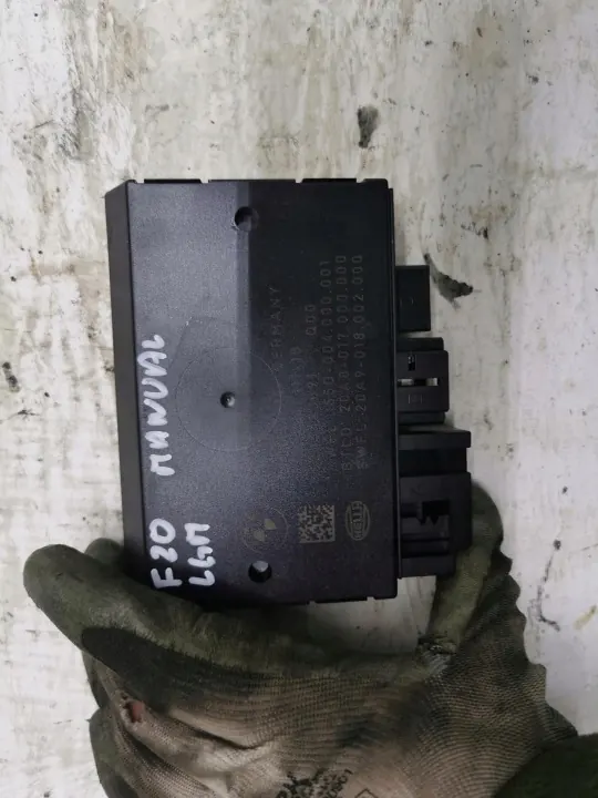 BMW Aanhangwagenbesturingsmodule OEM 6870518 - Gebruikt image 3