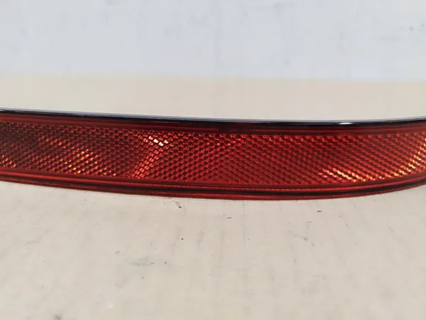 Takavalonheijastin VW Touran I Lift 2006-2010 Vasemmalle image 3