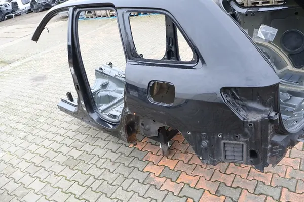 JEEP GRAND CHEROKEE WK2 Panneau Arrière Gauche OEM image 2