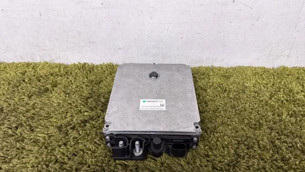 Convertisseur Module Tension OEM A7899061600 Avant image 2