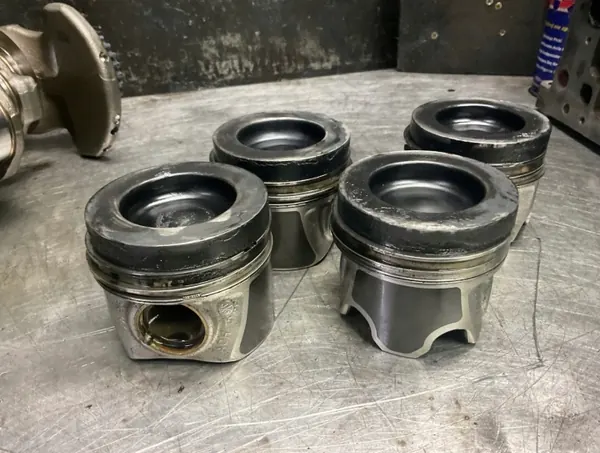 Männät OEM 130050060000 VW Transporter T6 2.0 TDI:lle image 2