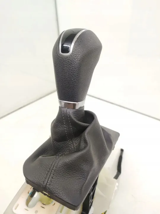 Levier de vitesse Hyundai Tucson TL OEM 1807250598 image 5