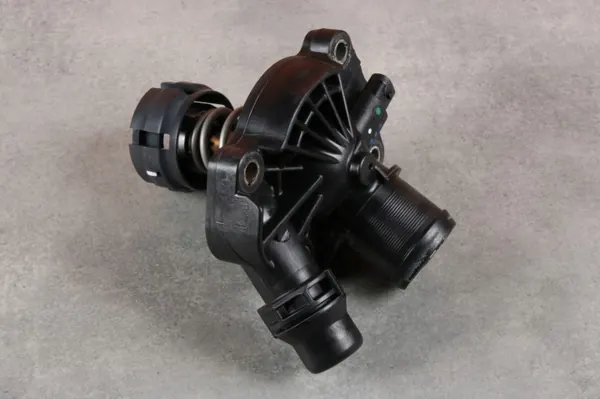 BMW Termostat OEM 4121680 - Begagnad originaldel image 3