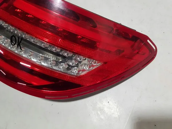 RECHTER ACHTERLAMP MERCEDES W204 SEDAN LIFT A2048205864 image 5