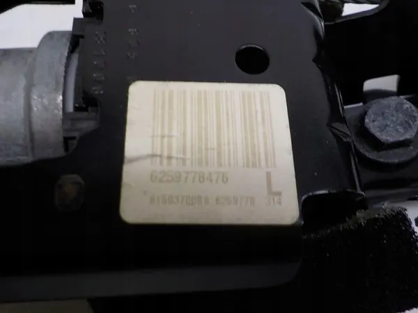 Volvo C30 turvavyön kiristin OEM 31267314 Vasen image 3