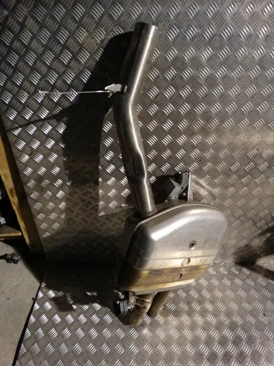 Linker achteruitlaat OEM 7591641 Rolls Royce Wraith image 2