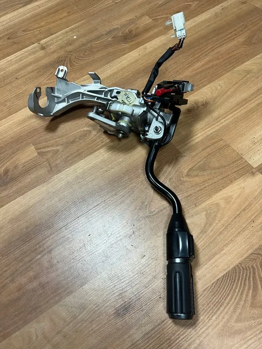 Levier de sélection de vitesse Nissan Titan XD 5.0 D V8 image 1