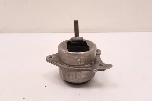 Maserati Motorsteun OEM 505515130 Rechts & Links image 3