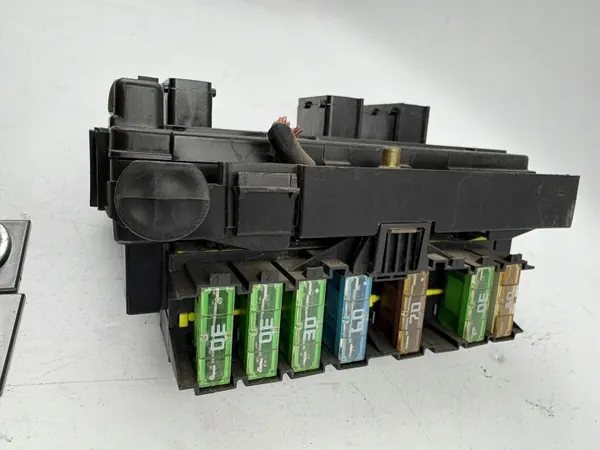 Peugeot OE BSM-Modul OEM 9650618380 Gebraucht image 3