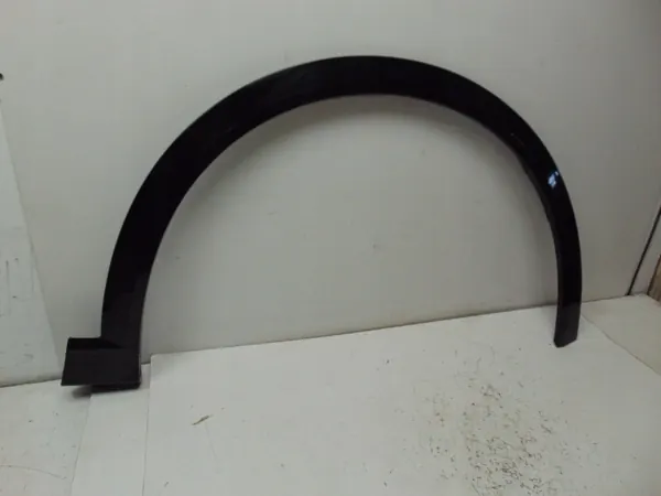 OEM 4KE853718 Garniture d'Aile Droite Avant Audi E-Tron image 3