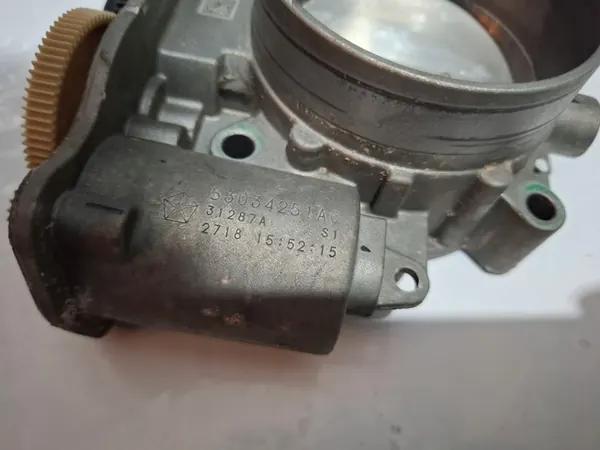 Dodge Charger 2 II Lift SRT 6.4 Hemi Throttle Body OEM image 2