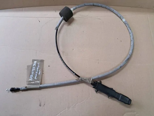 Mercedes Sprinter 906 Schiebetürlenker OEM A9067604104 image 2