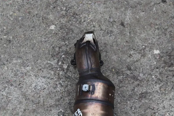 Catalytic Converter Mercedes A-Class W176 2.0T A2464900514 image 2