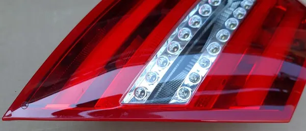 MERCEDES C-KLASSE W204 LINKER ACHTERLICHT image 6