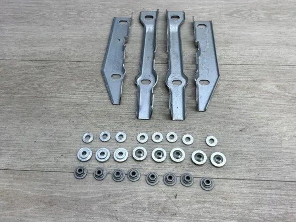 Porsche Cayenne kattokaide OEM 7P0860202 - Käytetty image 2