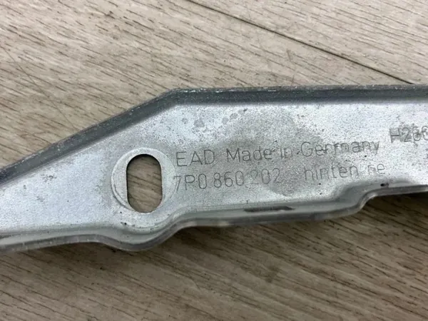 Porsche Cayenne kattokaide OEM 7P0860202 - Käytetty image 7