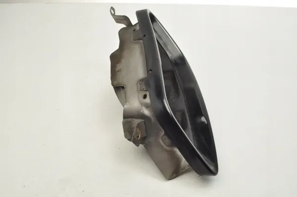 BMW G14 G15 Cubierta de escape izquierda OEM 8093897 image 6