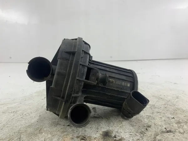 Bomba de ar auxiliar VW Phaeton OEM 3D0131083D image 3