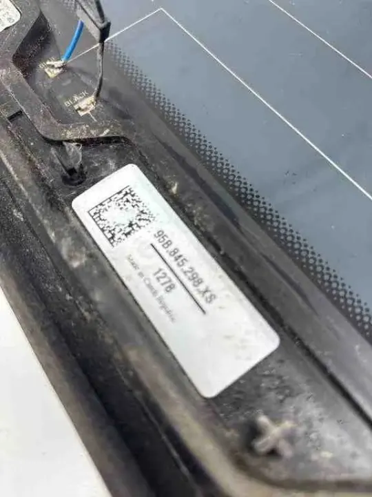 Porsche Macan bak höger ruta OEM 95B845298 image 6