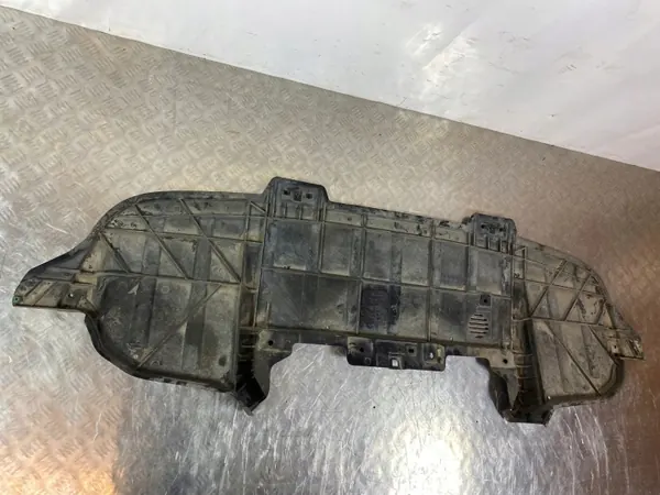 Cubierta parachoques delantero Polestar 2 OEM 31694426 image 5