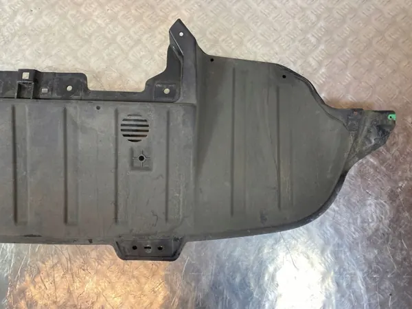 Cubierta parachoques delantero Polestar 2 OEM 31694426 image 9