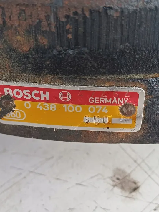 Kraftstoffverteiler OEM 0 438 100 074 für Volvo image 3