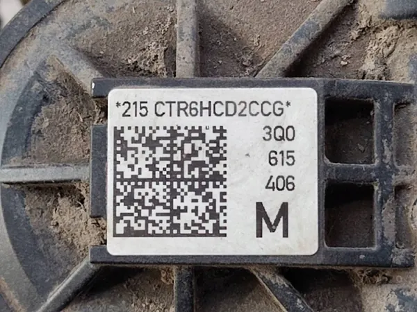 Remklauw rechts achter OEM 3Q0615406MAOP image 4