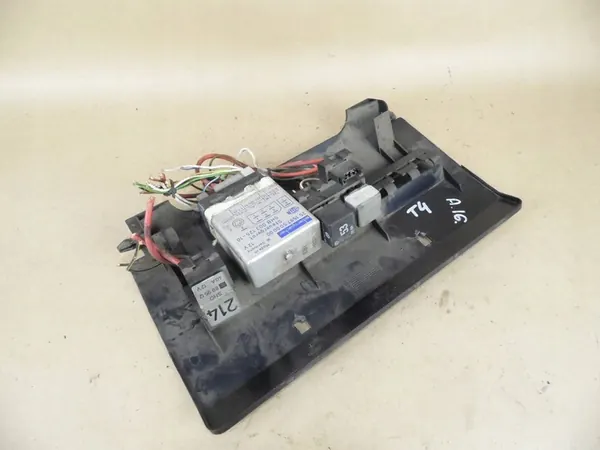 Webasto Controller Volkswagen Transporter - Caravelle T4 OEM image 2