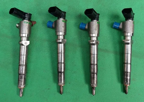 Inyector de combustible Continental para Ford image 4