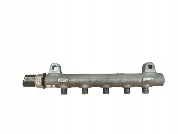 Rampe de carburant KIA VENGA CEED II RIO III I20 I30 IX20 1.4 CRDI image 2