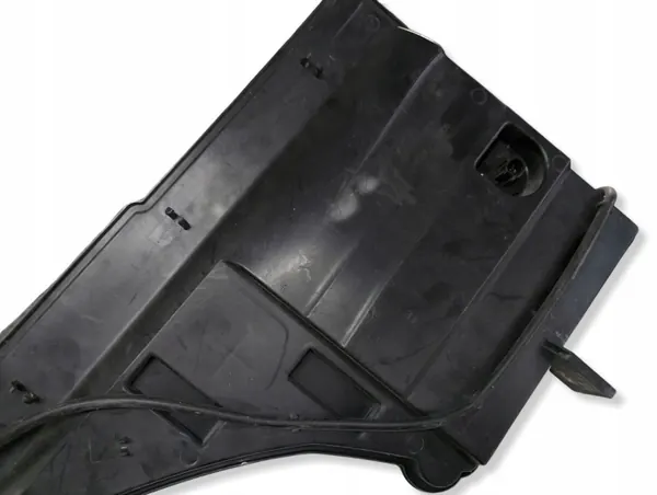 Maserati Ghibli OEM 670006414 spolarbehållare image 3