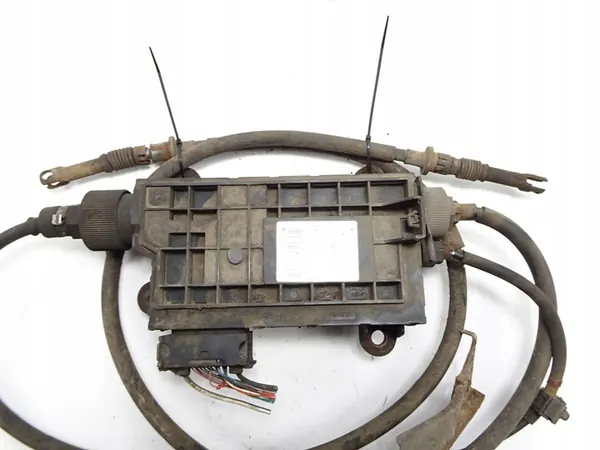 Frein à main électrique Toyota Avensis T27 image 4