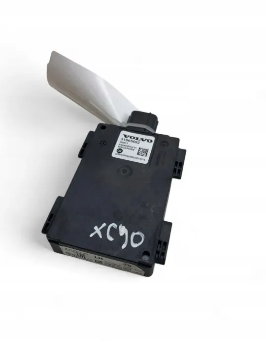 Module angle mort Volvo XC90 2018 OEM 31665692 image 6