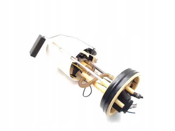 Bomba de combustível VW Touran 1.6 TDI Diesel 1T0919050F image 4