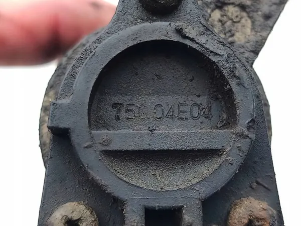 Toyota RAV4 XA20 2003 VVT-venttiili OEM 75C04E04 image 7